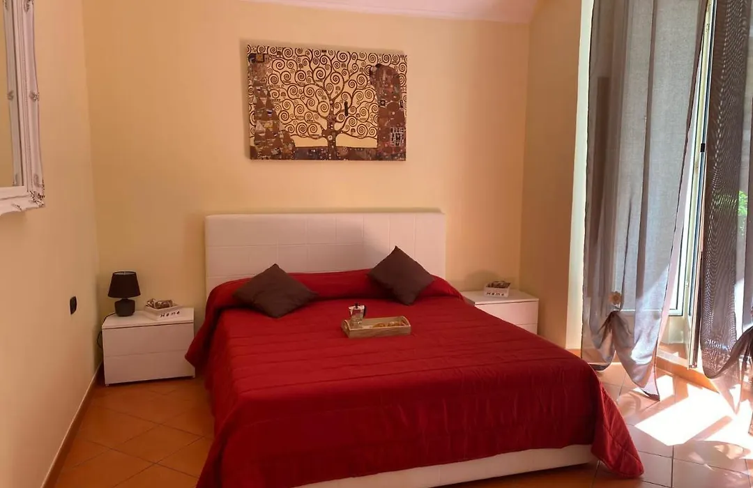 Home In Love: Vicoletto Dei Presepi-1